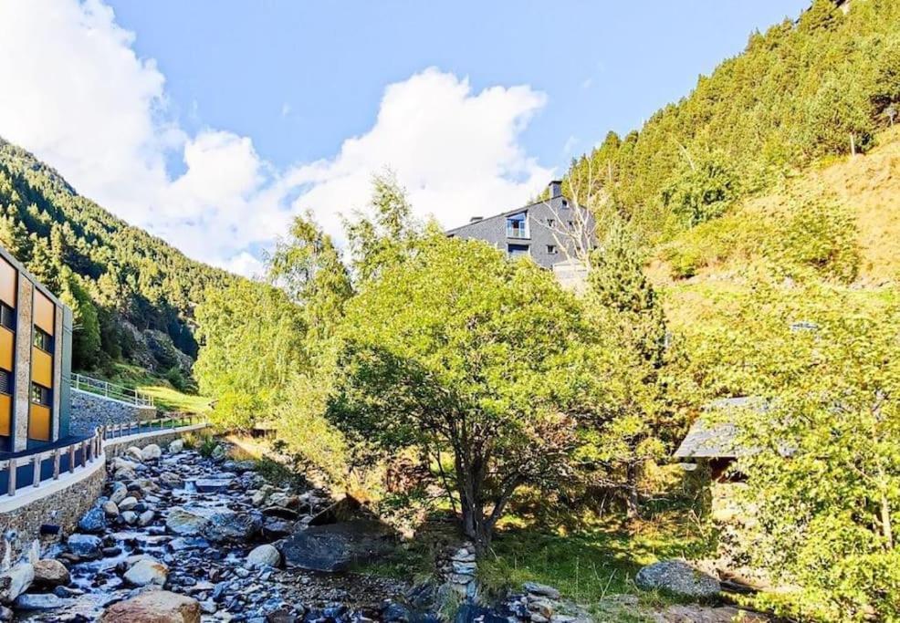 Unico Piso Colorido Y Divertido En Ransol - Increibles Vistas Al Rio Y Naturaleza - Ideal Familias L By Bonesvacances Andorra la Vella Bagian luar foto