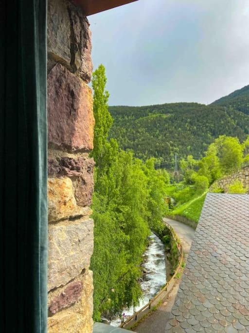 Unico Piso Colorido Y Divertido En Ransol - Increibles Vistas Al Rio Y Naturaleza - Ideal Familias L By Bonesvacances Andorra la Vella Bagian luar foto